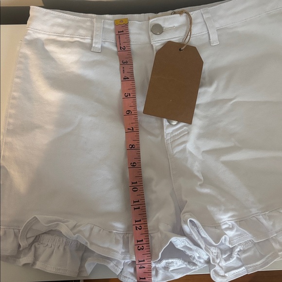 White ruffle denim stretch short - Picture 5 of 5